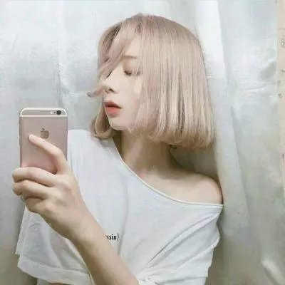 裸露之吻